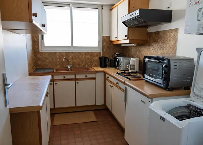 Les Coraux, Centre & Appartement