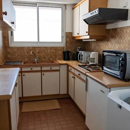Les Coraux, Centre & Apartamento